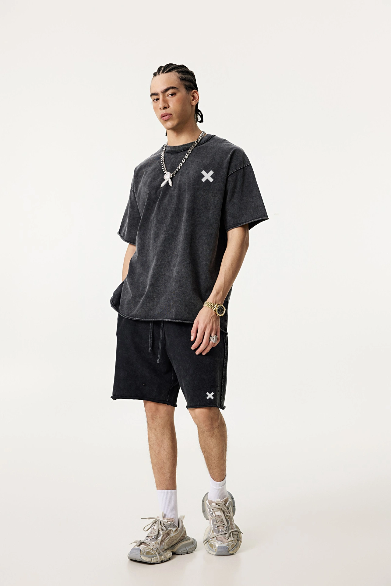 Broad Shoulder 6